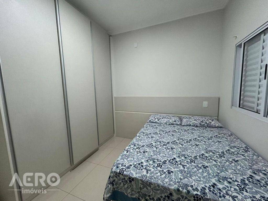 Casa de Condomínio à venda com 3 quartos, 213m² - Foto 14