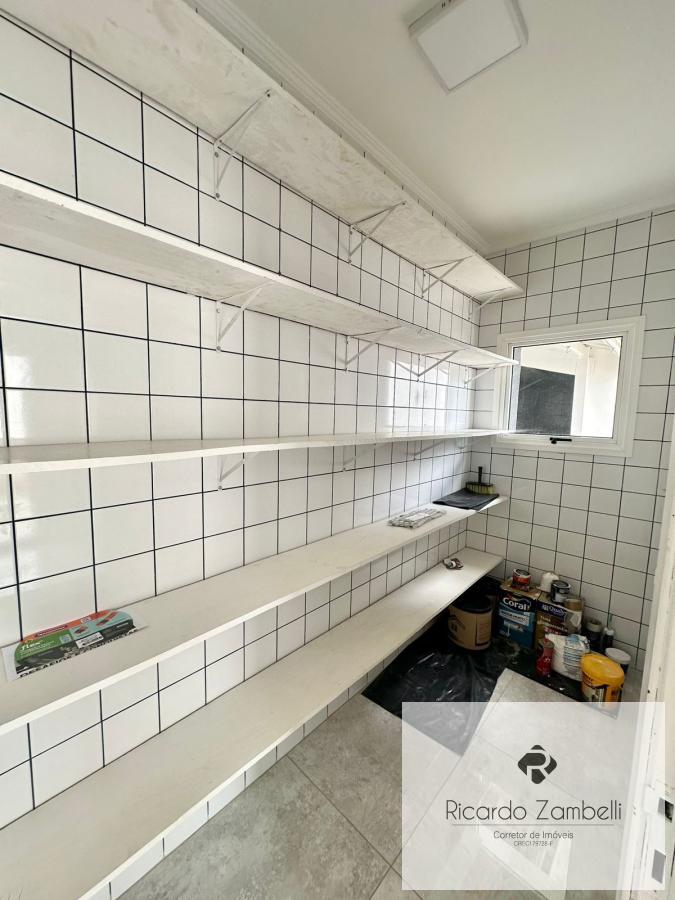 Casa de Condomínio à venda com 3 quartos, 300m² - Foto 10