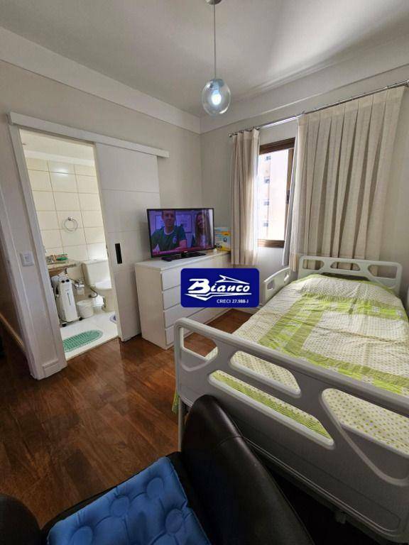 Apartamento à venda com 3 quartos, 130m² - Foto 20