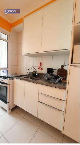 Apartamento à venda com 1 quarto, 40m² - Foto 11