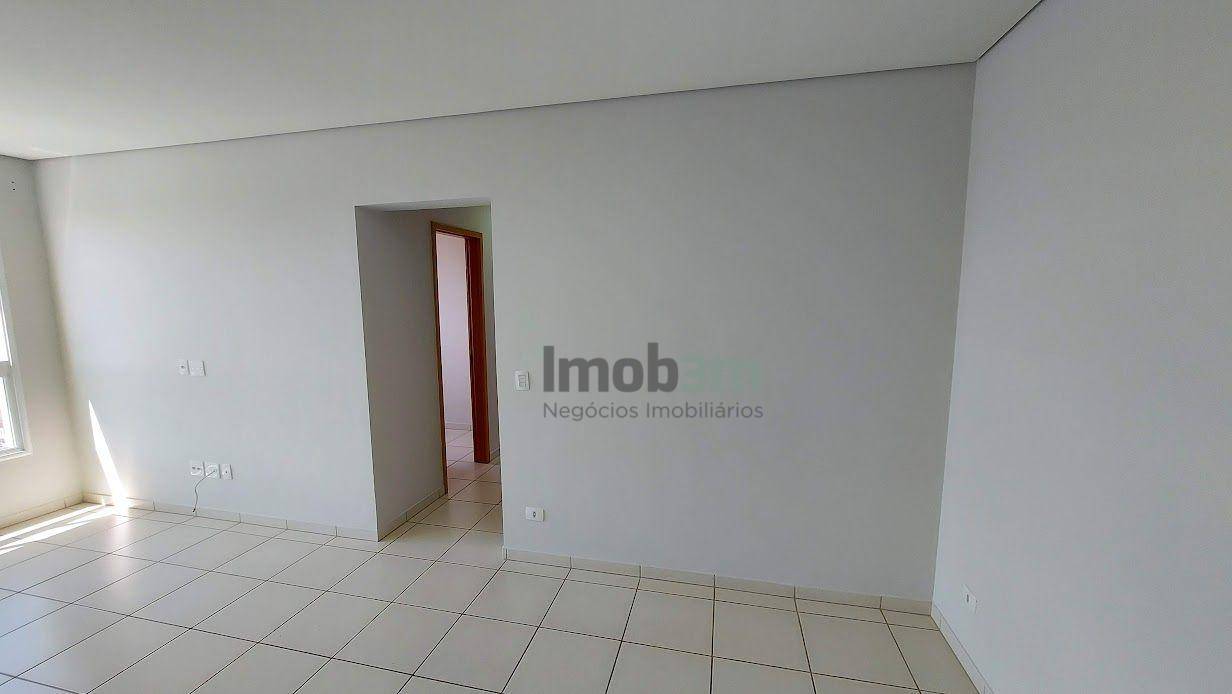 Apartamento à venda com 2 quartos, 70m² - Foto 11