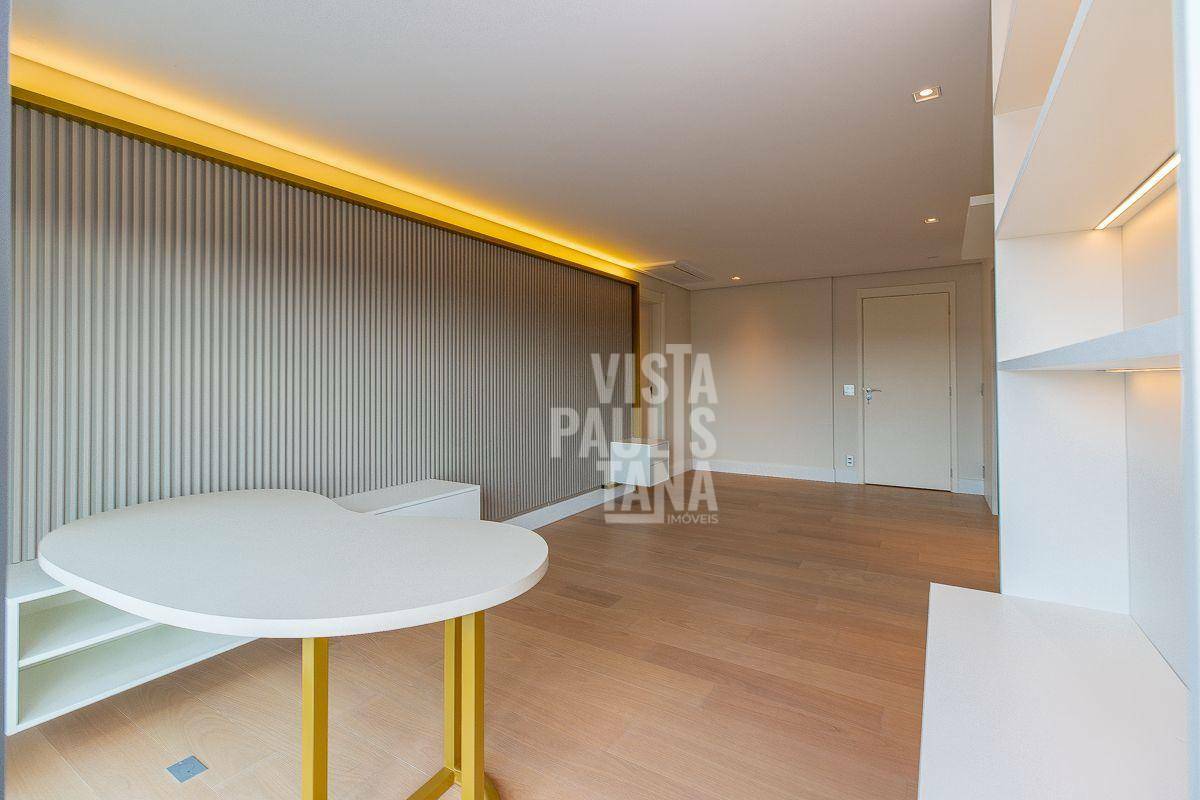 Apartamento à venda com 3 quartos, 244m² - Foto 28