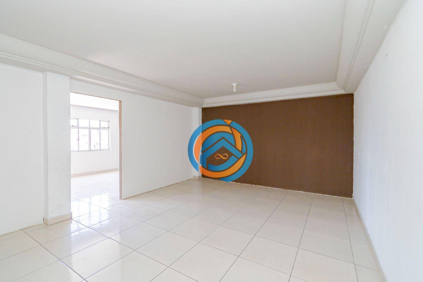 Sobrado à venda com 3 quartos, 600m² - Foto 47