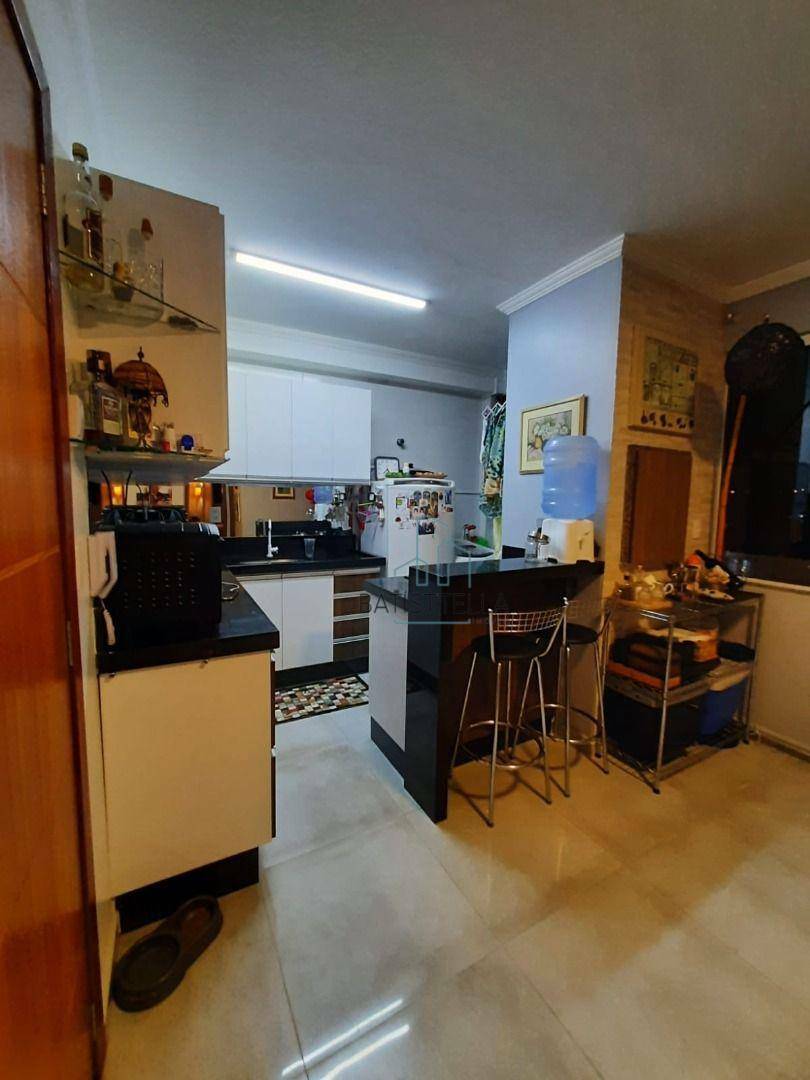 Apartamento à venda com 2 quartos, 55m² - Foto 11