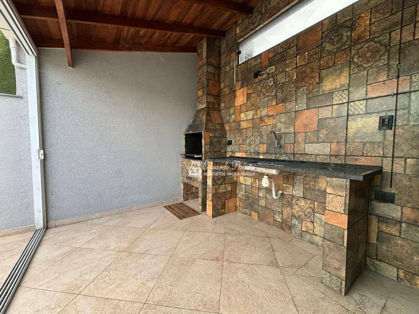 Sobrado à venda e aluguel com 3 quartos, 150m² - Foto 18