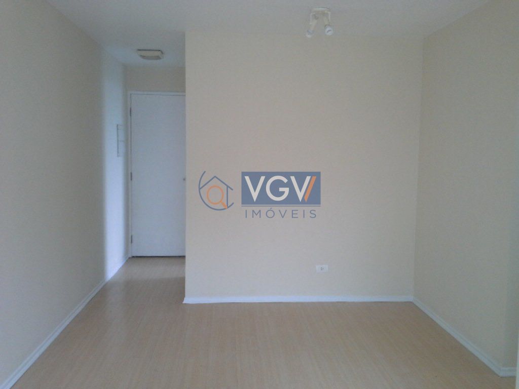 Apartamento para alugar com 3 quartos, 70m² - Foto 6