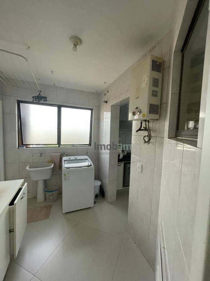 Apartamento à venda com 3 quartos, 124m² - Foto 12