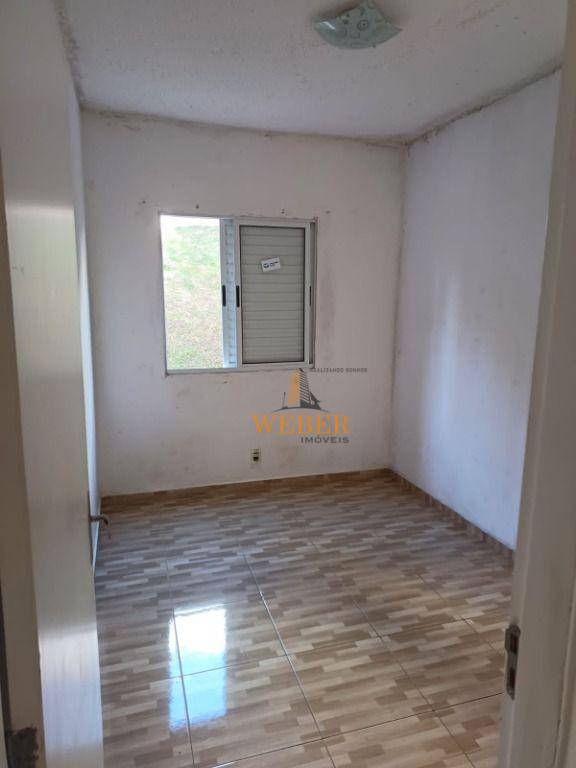 Apartamento à venda com 2 quartos, 45m² - Foto 9