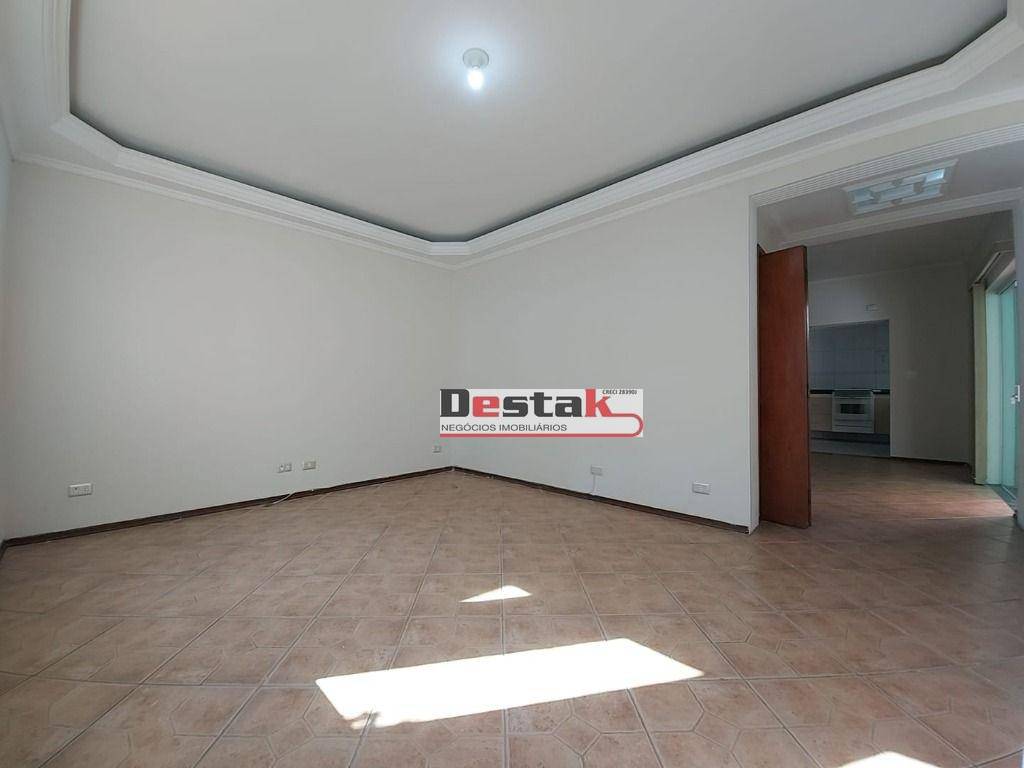 Sobrado à venda com 3 quartos, 240m² - Foto 7