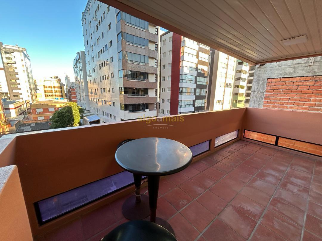 Cobertura à venda com 2 quartos, 193m² - Foto 13