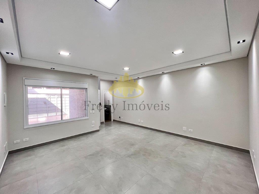 Casa à venda com 3 quartos, 170m² - Foto 1