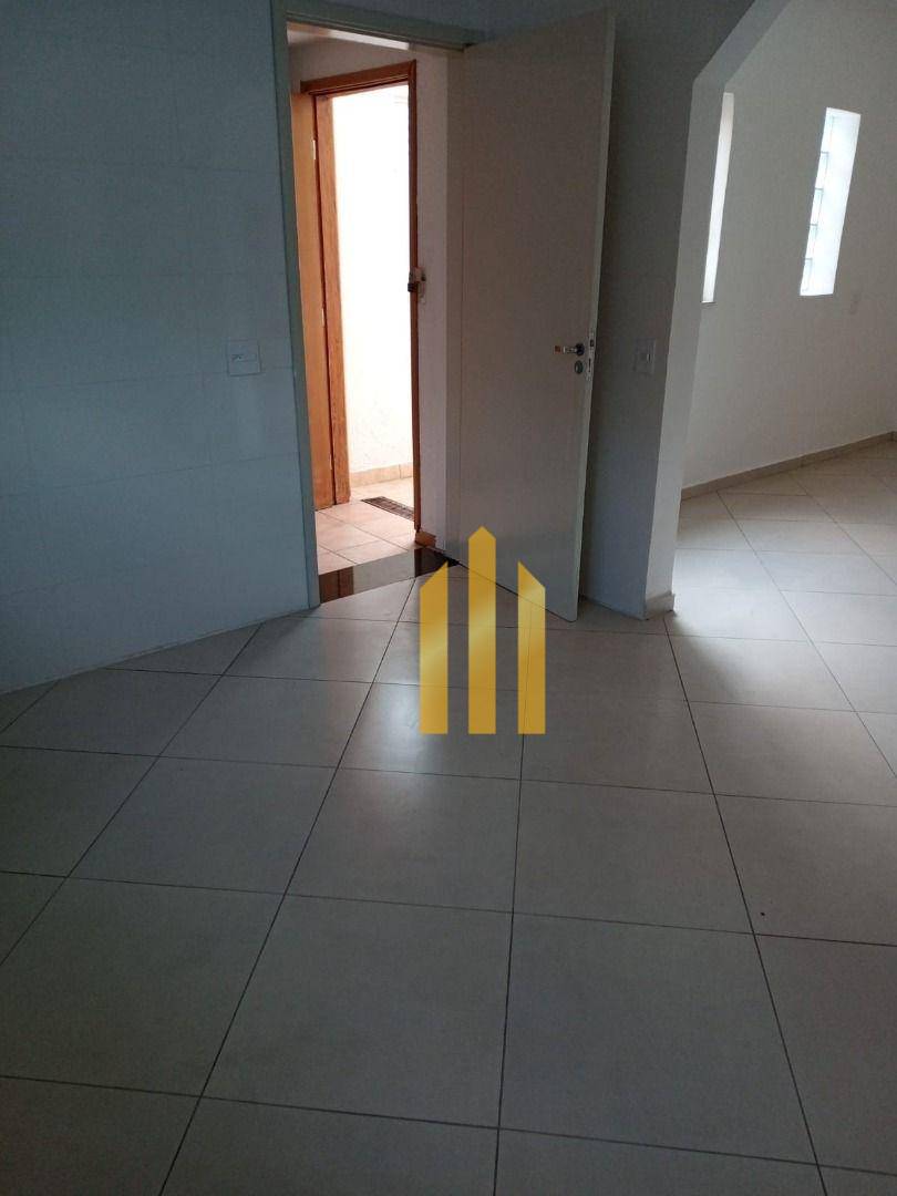 Sobrado à venda com 3 quartos, 145m² - Foto 14