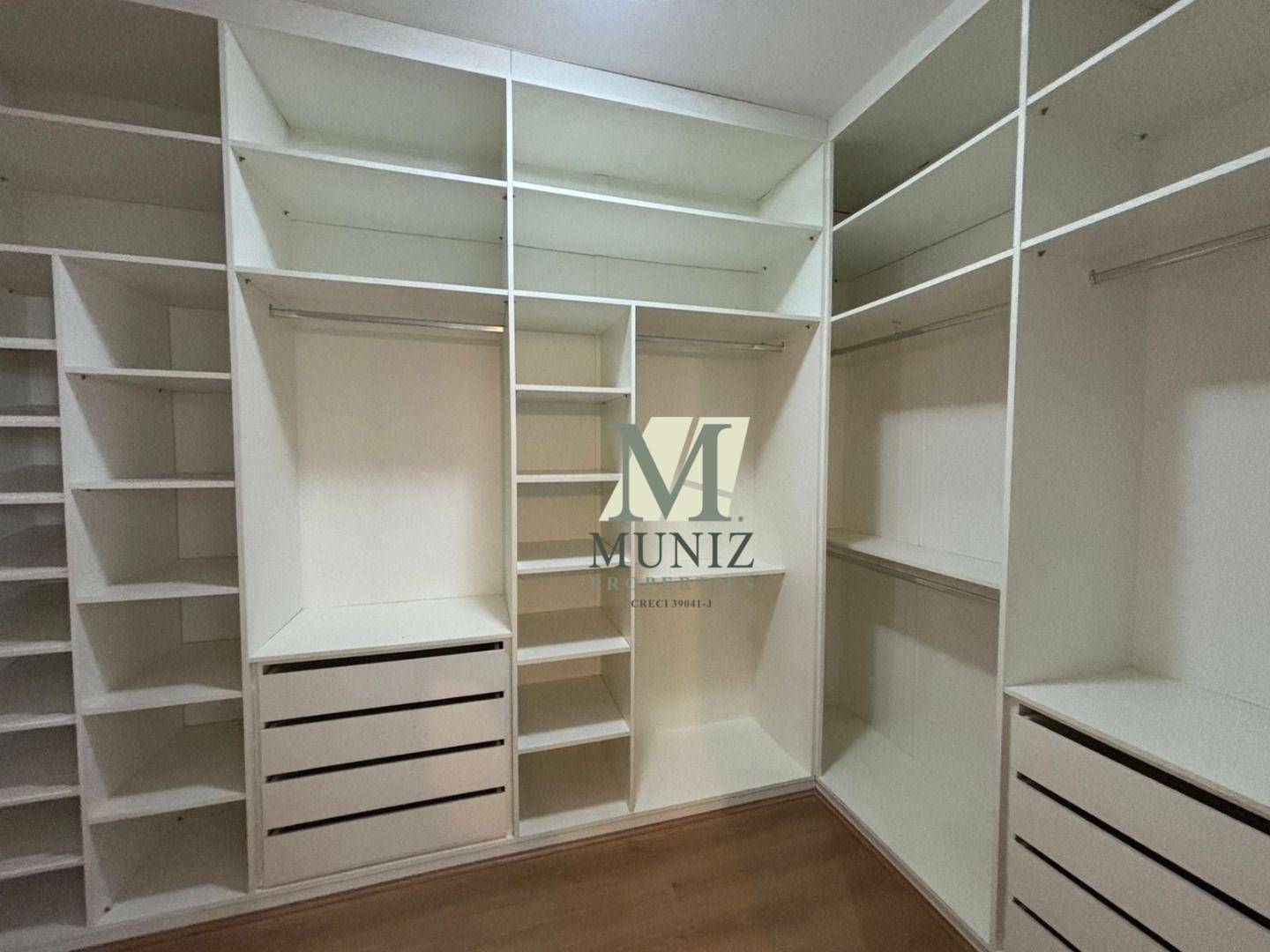 Casa de Condomínio à venda e aluguel com 3 quartos, 276m² - Foto 18