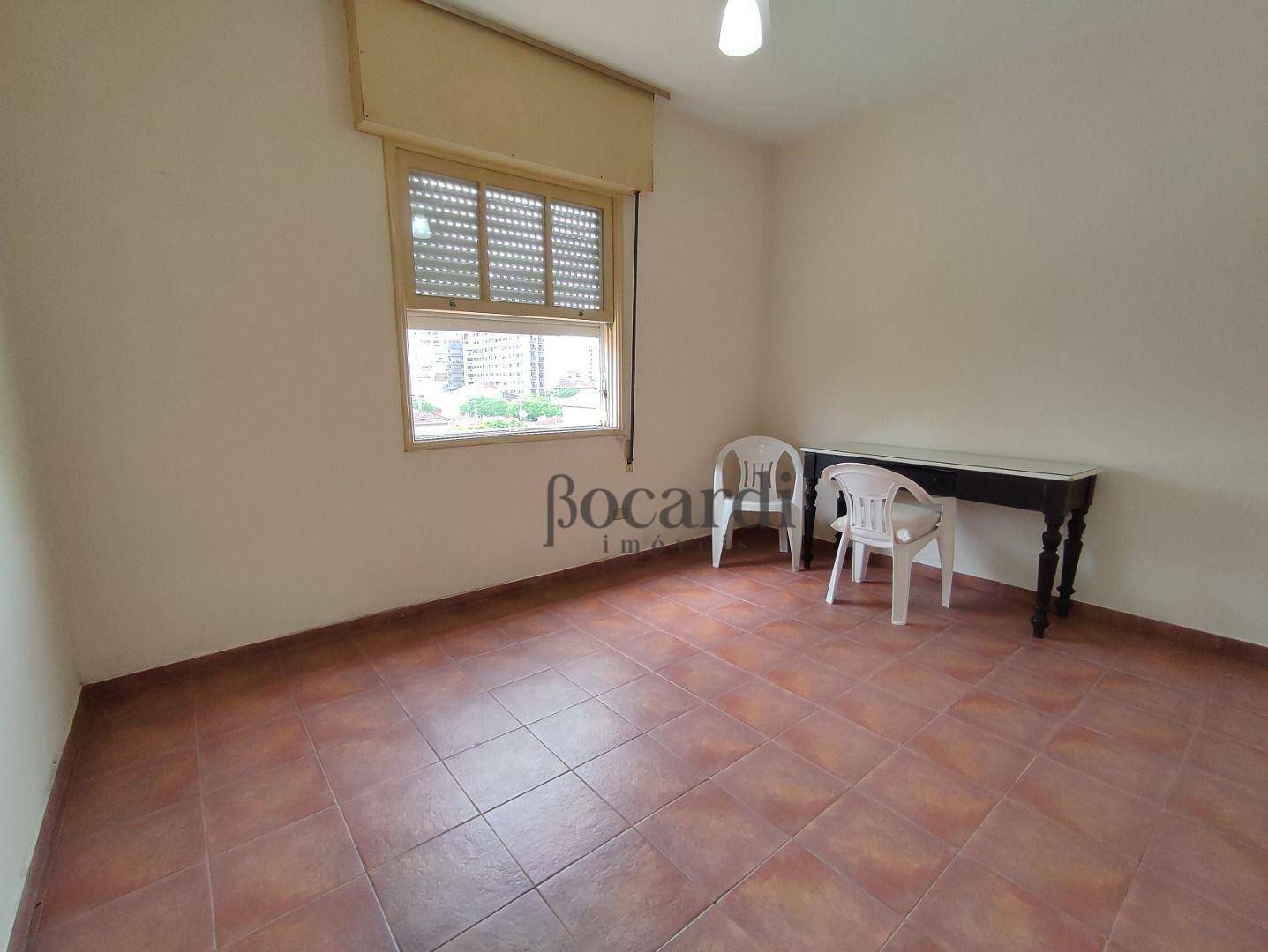 Apartamento à venda com 2 quartos, 110m² - Foto 6