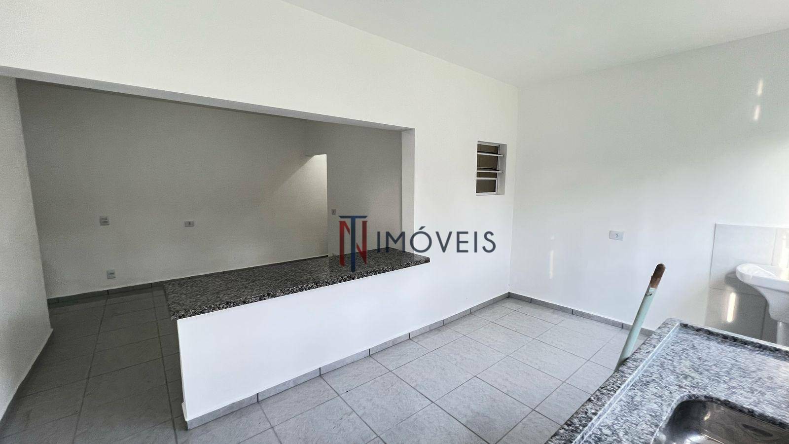 Casa para alugar com 2 quartos, 80m² - Foto 34