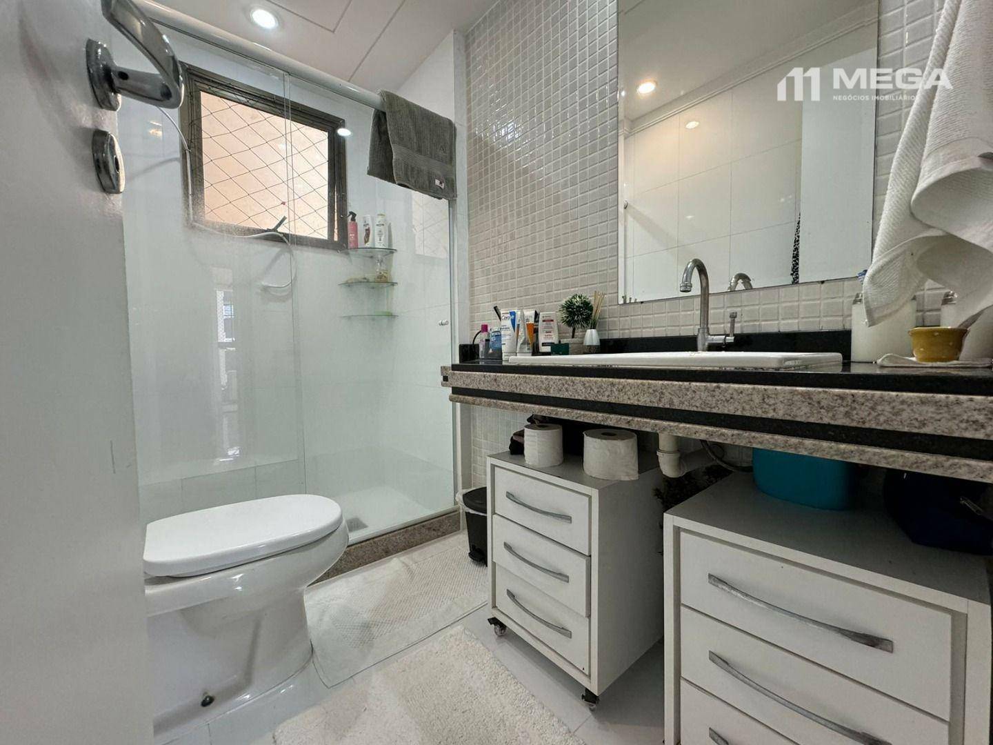 Apartamento à venda com 3 quartos, 130m² - Foto 27