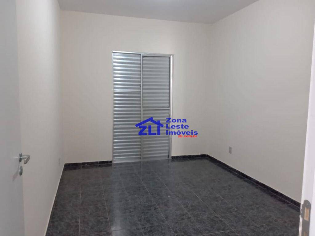 Sobrado à venda com 2 quartos, 140m² - Foto 4