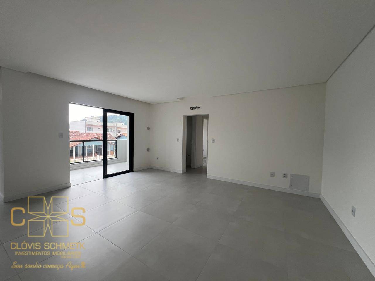 Apartamento à venda com 2 quartos, 89m² - Foto 4