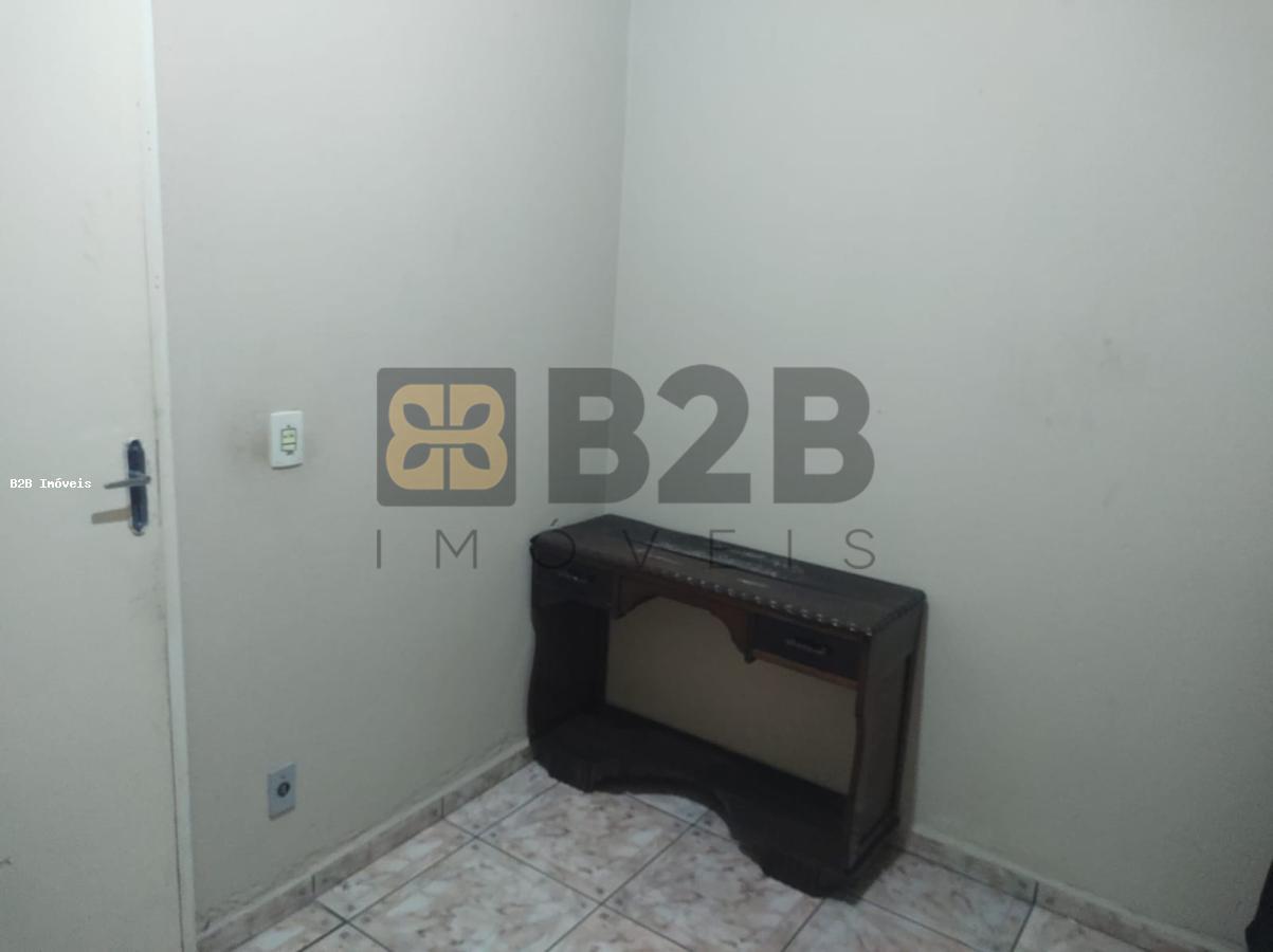 Casa à venda com 3 quartos, 109m² - Foto 21