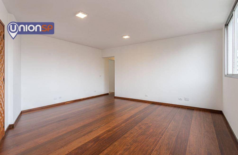 Apartamento à venda com 3 quartos, 105m² - Foto 2