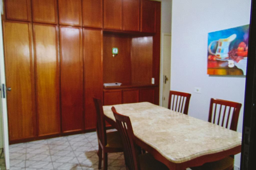 Apartamento à venda com 3 quartos, 170m² - Foto 13