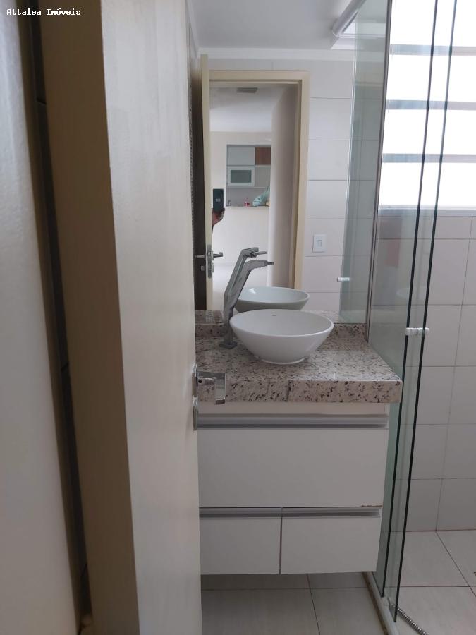 Apartamento à venda com 3 quartos, 92m² - Foto 12