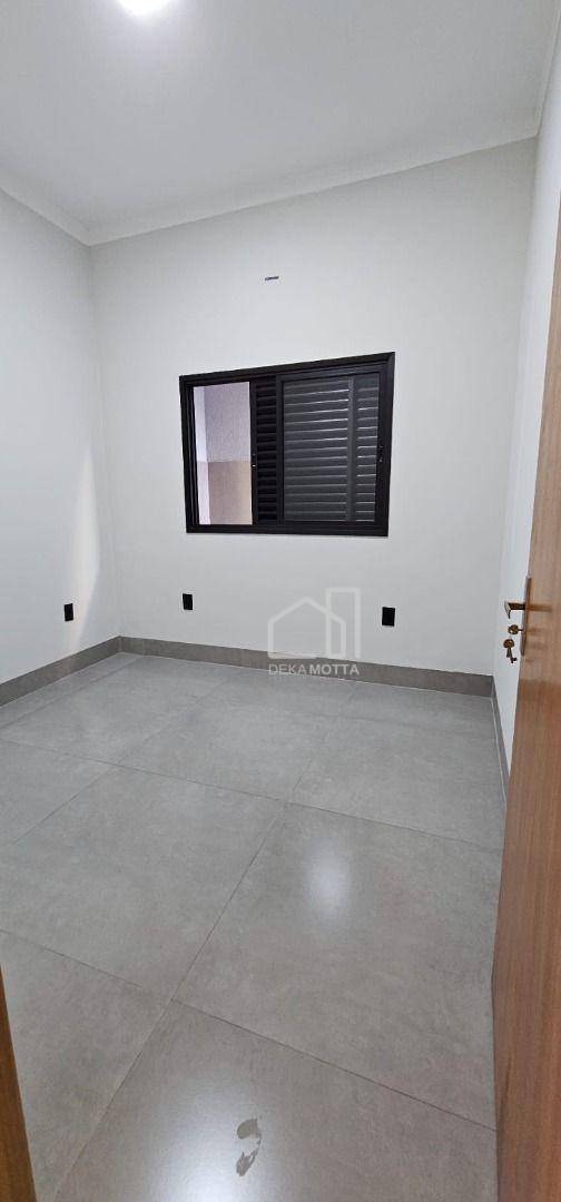 Casa à venda com 3 quartos, 90m² - Foto 37