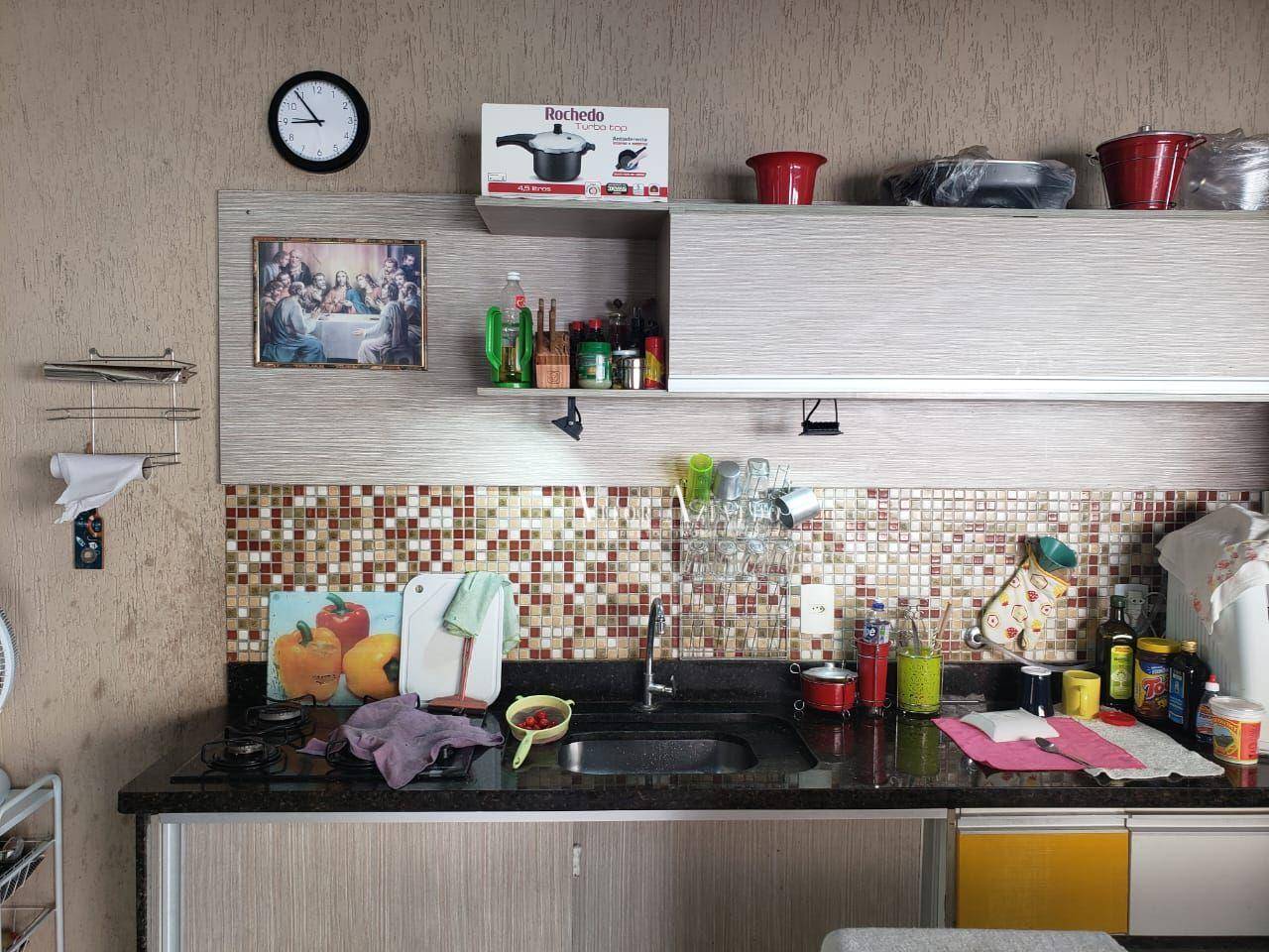 Casa à venda com 3 quartos, 170m² - Foto 7