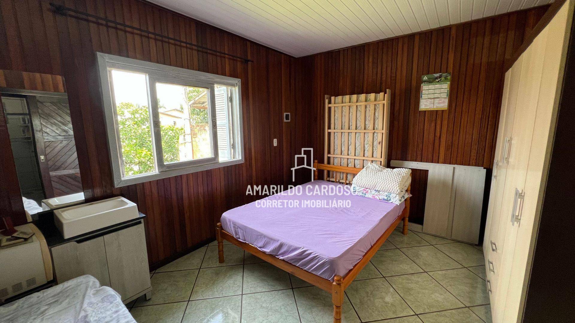 Casa à venda com 2 quartos, 81m² - Foto 4