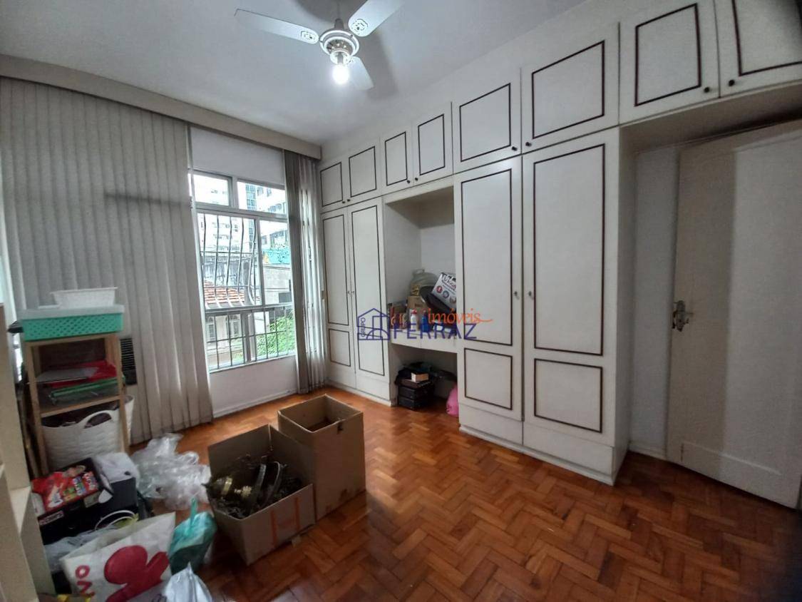 Apartamento à venda com 3 quartos, 136m² - Foto 18