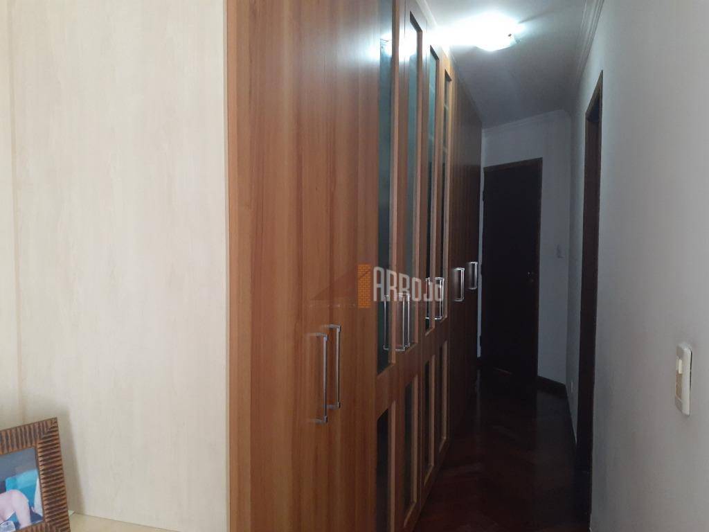 Sobrado à venda com 3 quartos, 225m² - Foto 29