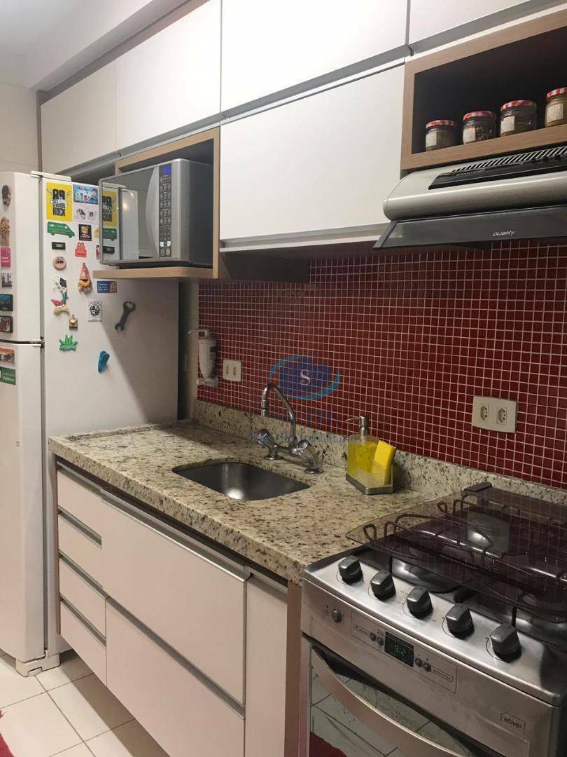 Apartamento à venda com 2 quartos, 65m² - Foto 12