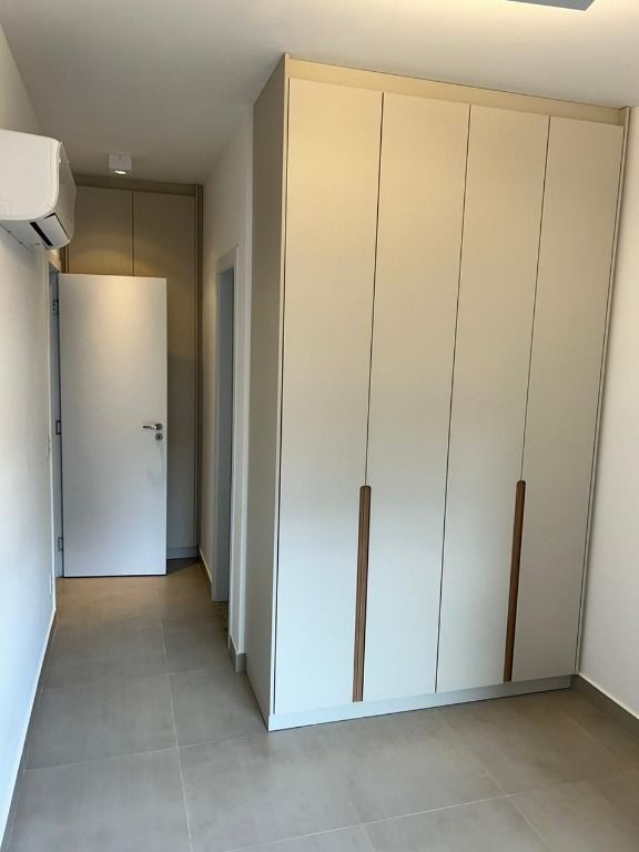 Apartamento para alugar com 3 quartos, 162m² - Foto 11