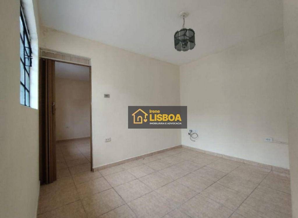 Casa à venda com 6 quartos, 250m² - Foto 6