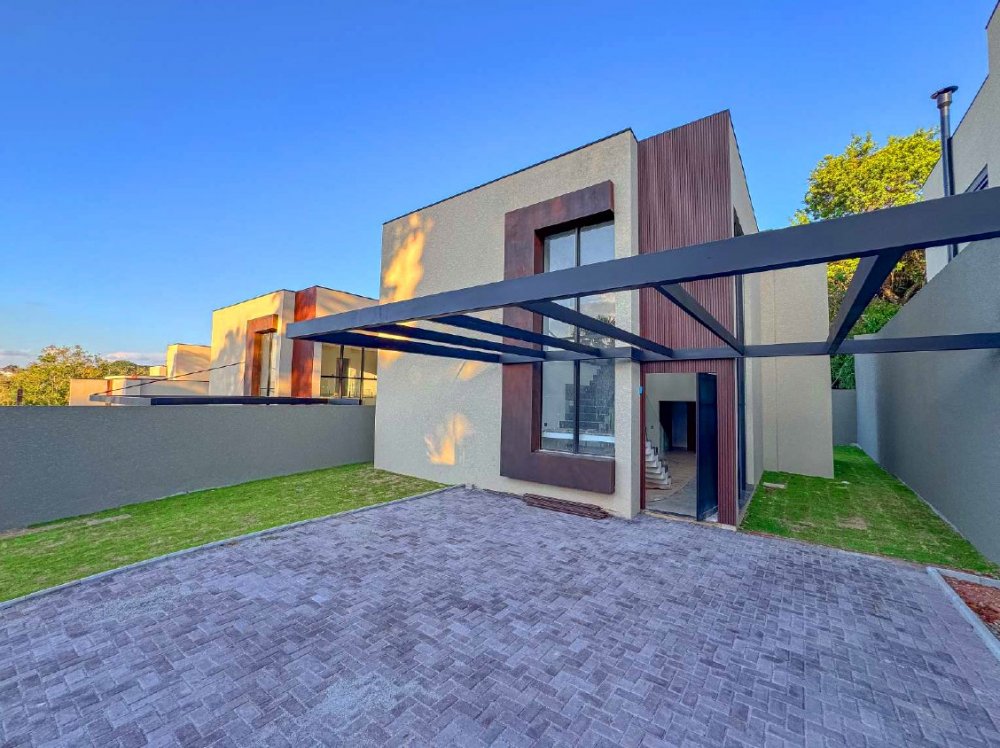 Casa de Condomínio à venda com 3 quartos, 420m² - Foto 1