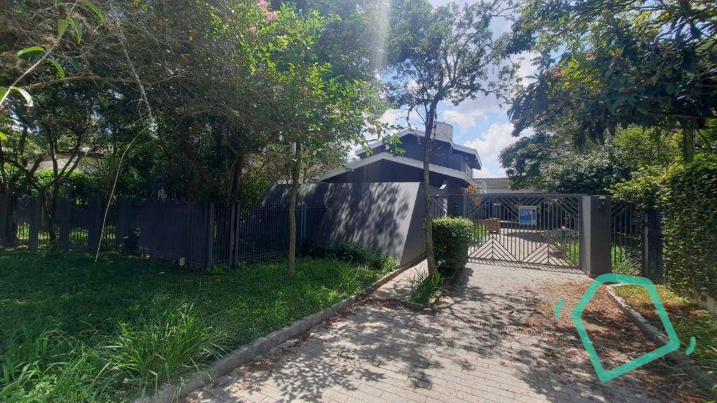 Casa de Condomínio à venda e aluguel com 3 quartos, 450m² - Foto 1