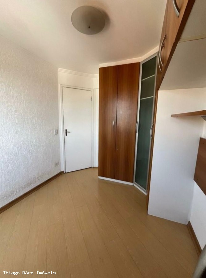 Apartamento à venda com 2 quartos, 57m² - Foto 5