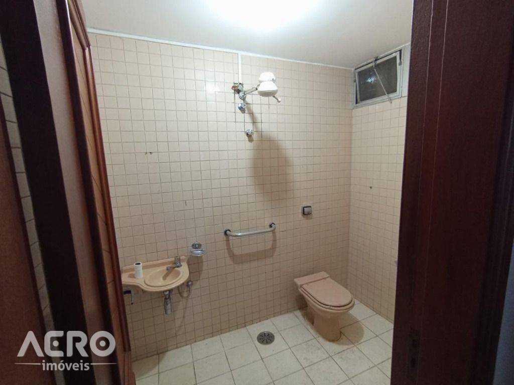 Casa à venda com 4 quartos, 189m² - Foto 16