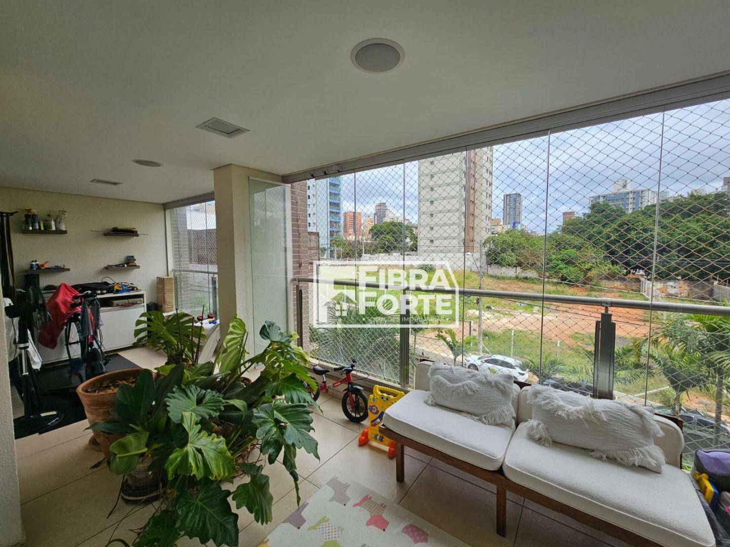 Apartamento para alugar com 3 quartos, 136m² - Foto 5