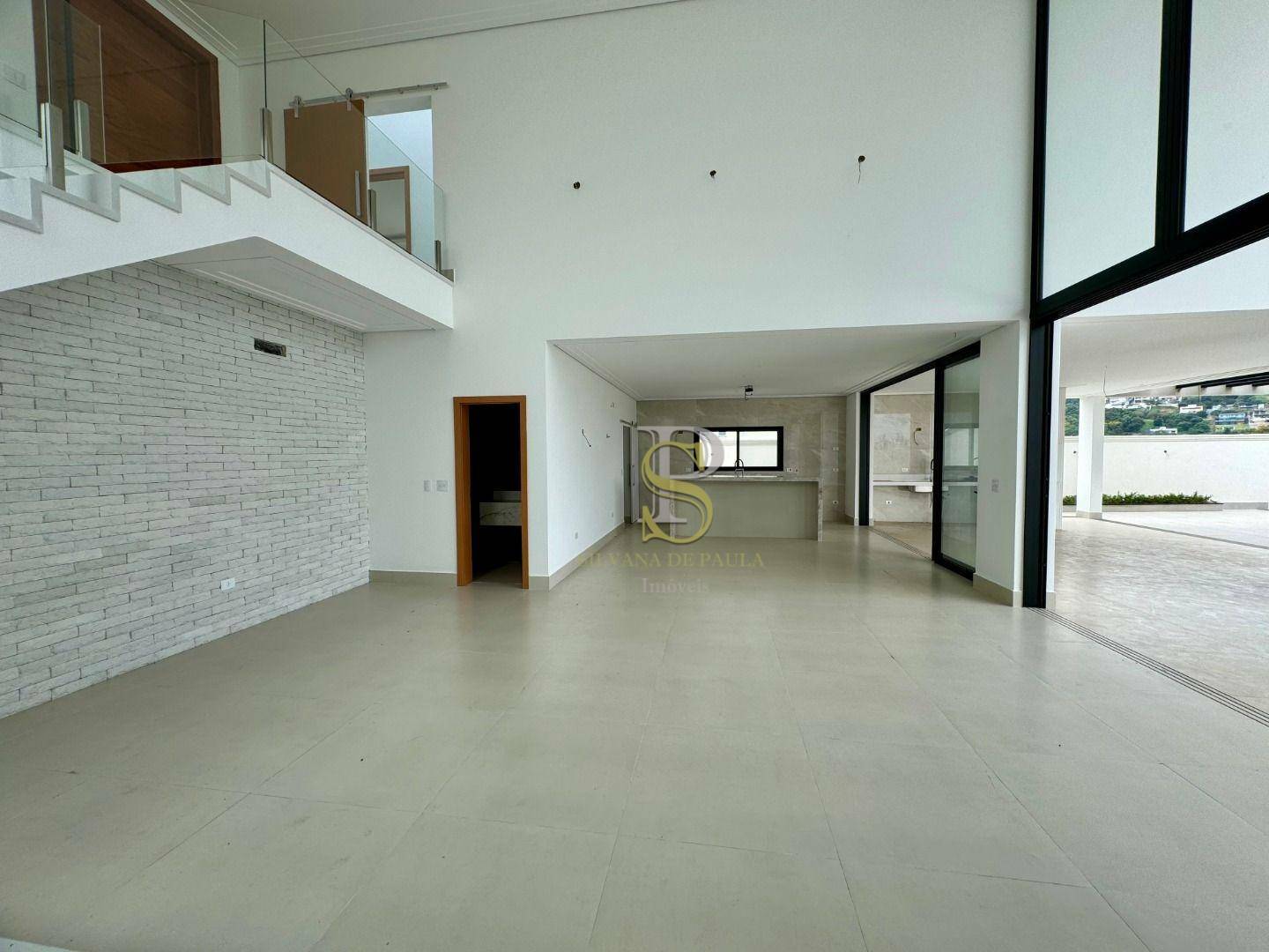 Casa de Condomínio à venda com 4 quartos, 550m² - Foto 5