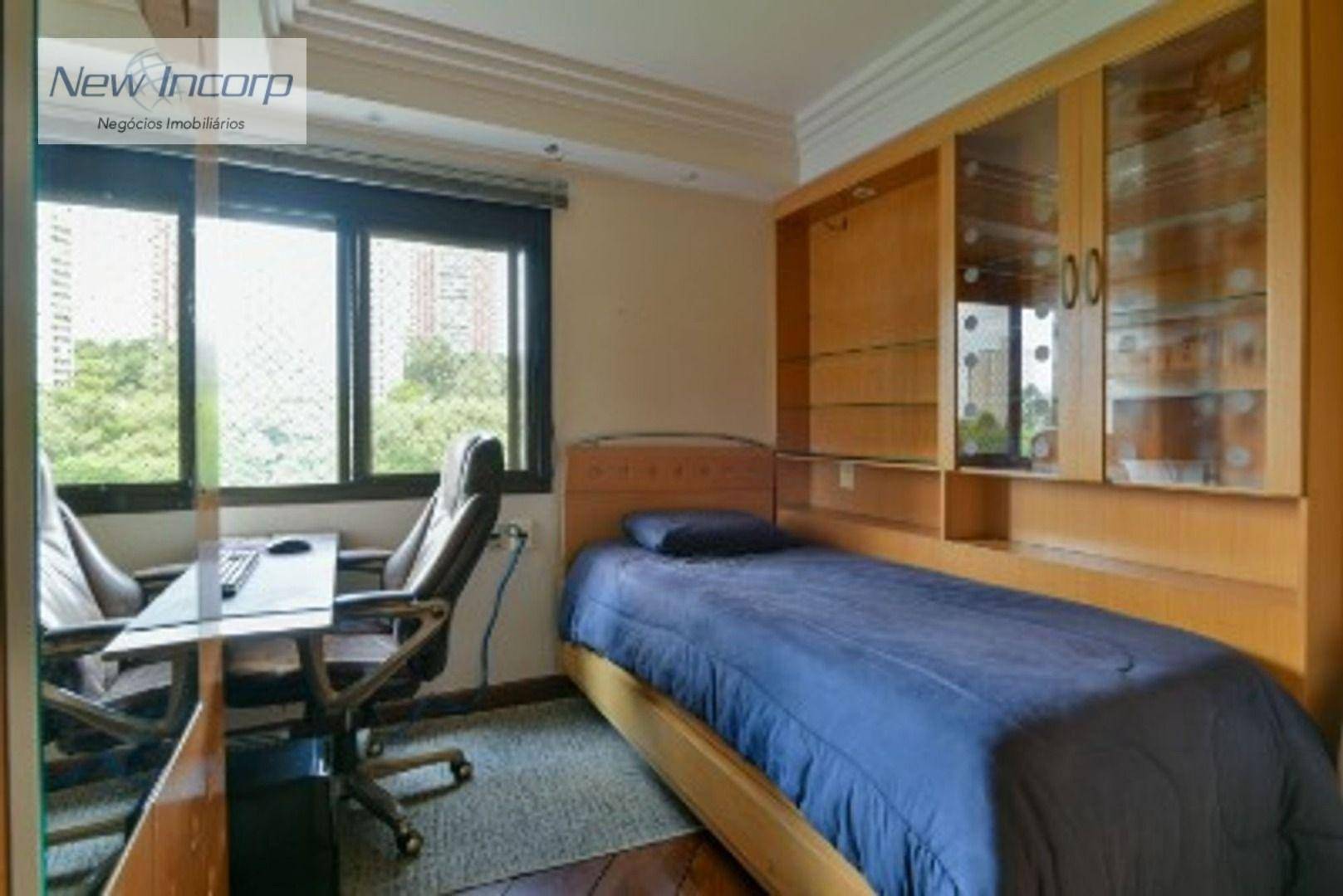 Apartamento à venda com 4 quartos, 240m² - Foto 17