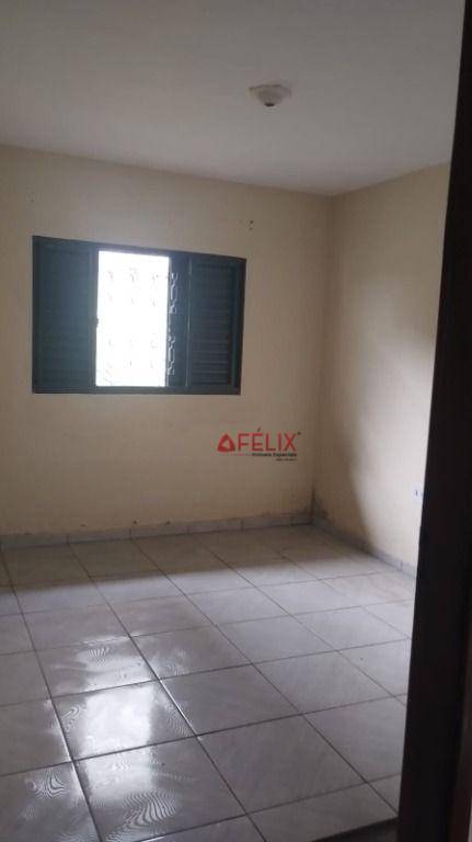 Casa à venda e aluguel com 4 quartos, 262m² - Foto 15