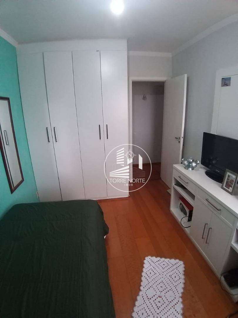 Apartamento à venda com 3 quartos, 83m² - Foto 27