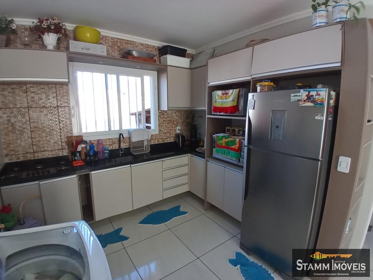 Casa à venda com 2 quartos, 200m² - Foto 8