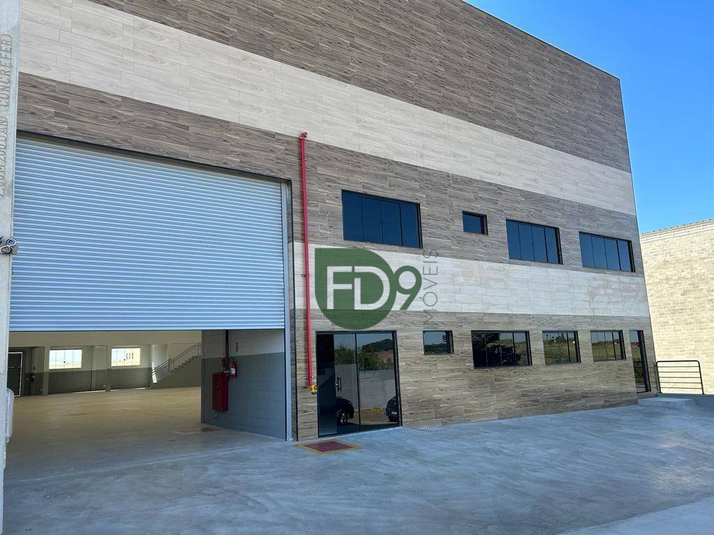 Depósito-Galpão-Armazém para alugar, 600m² - Foto 1