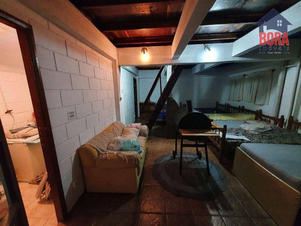 Casa de Condomínio à venda com 2 quartos, 400m² - Foto 12