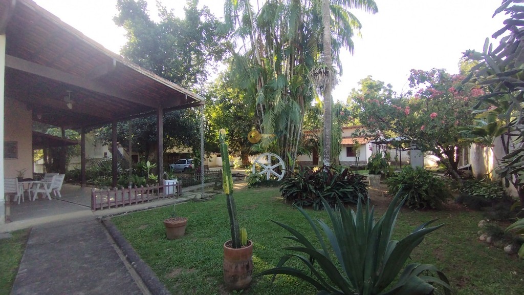 Casa à venda com 7 quartos, 3200m² - Foto 6