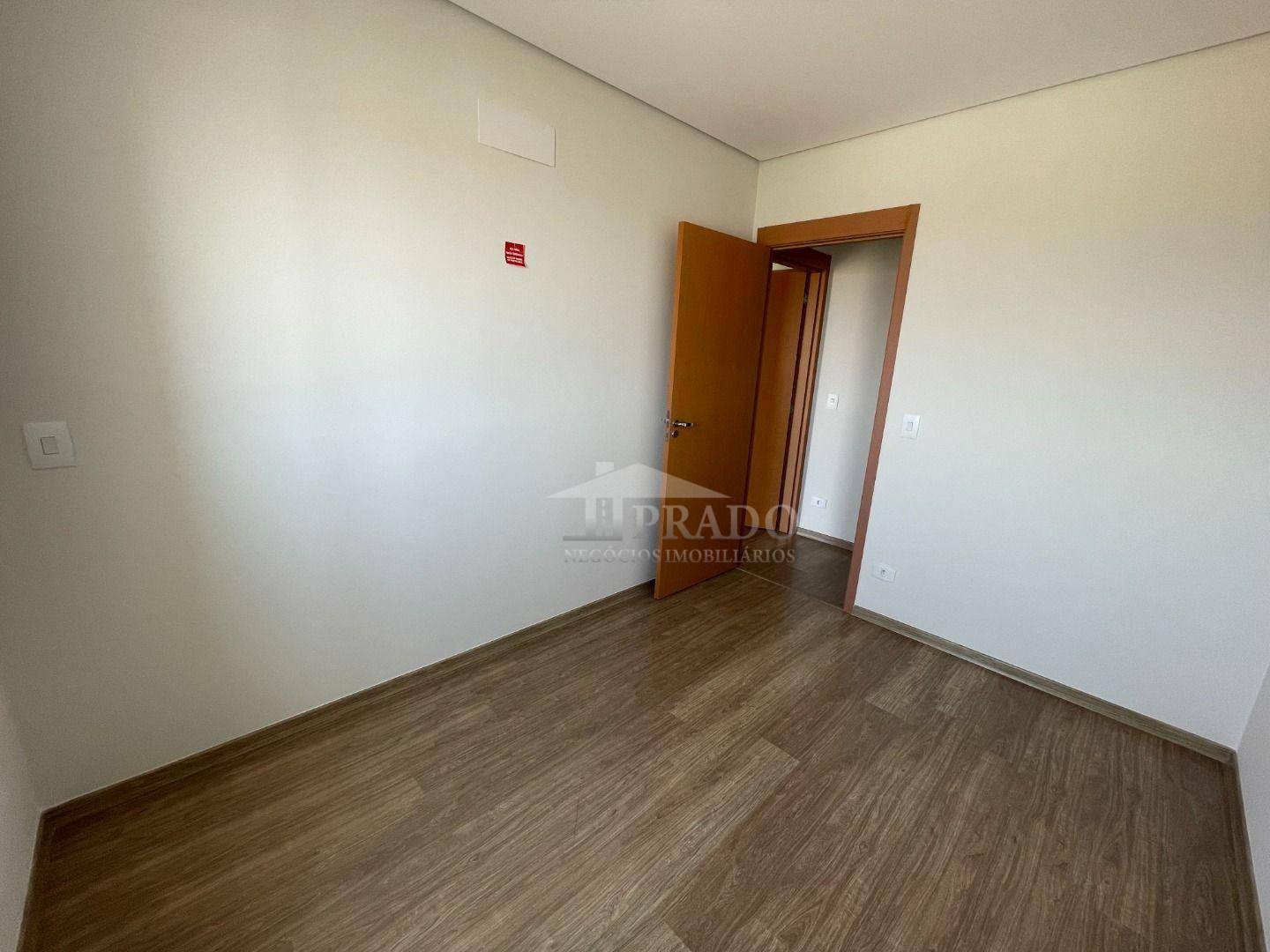 Apartamento à venda com 2 quartos, 63m² - Foto 14