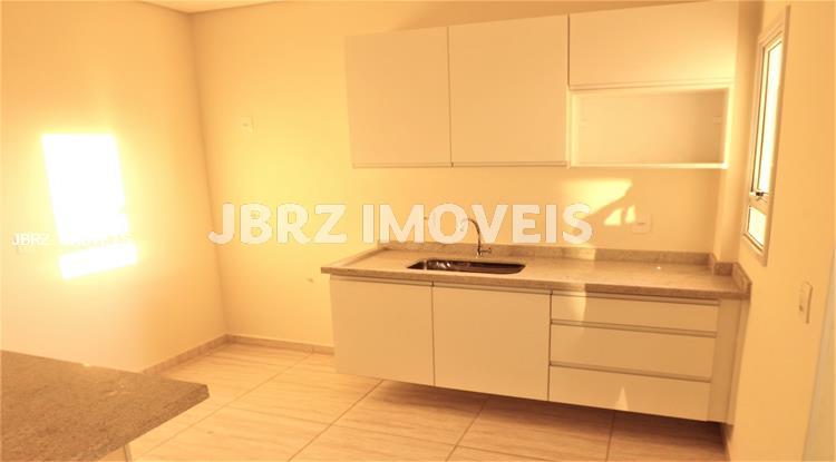 Apartamento à venda com 3 quartos, 80m² - Foto 6