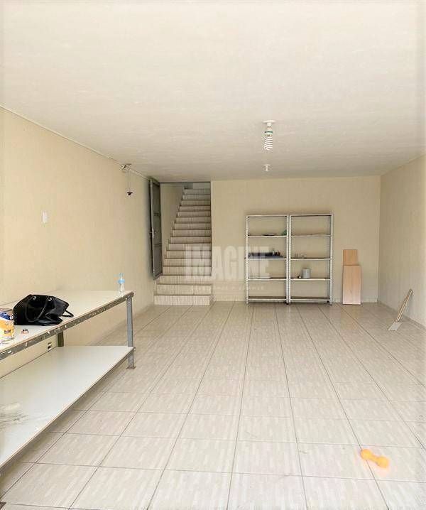 Sobrado à venda com 2 quartos, 150m² - Foto 15